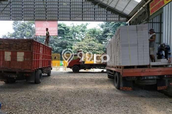 Gudang Disewakan Lokasi Bogor Barat Bogor Harga Spesial! Gudang Disewakan Lokasi Bogor Barat Bogor Harga Spesial!
