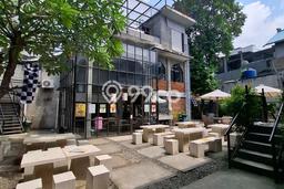 Unit Komersial disewakan di Kebayoran Baru Jakarta Selatan dengan LT 632m2 / LB 600m2 Unit Komersial disewakan di Kebayoran Baru Jakarta Selatan dengan LT 632m2 / LB 600m2