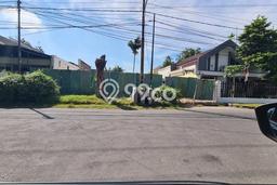 Lahan untuk Disewa di Surabaya Luas 450m2 Lahan untuk Disewa di Surabaya Luas 450m2