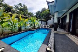 Tempat Strategis! Vila Kawasan , Area 250m2m², Kualitas Prima Tempat Strategis! Vila Kawasan , Area 250m2m², Kualitas Prima
