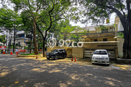Siap Huni Hunian Elit 9 Kamar di Kebayoran Baru Dekat ke Mana Saja Siap Huni Hunian Elit 9 Kamar di Kebayoran Baru Dekat ke Mana Saja