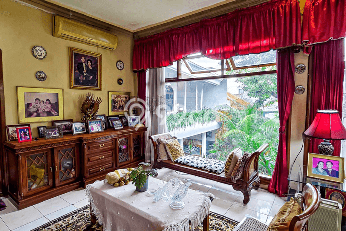 Dijual Rumah Premium dengan Fasilitas Sekitar Komplit di Tebet, Jakarta Selatan Dijual Rumah Premium dengan Fasilitas Sekitar Komplit di Tebet, Jakarta Selatan