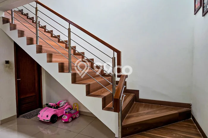 Rumah Elit Modern Tanpa Renovasi di Pejaten Jakarta Selatan Rumah Elit Modern Tanpa Renovasi di Pejaten Jakarta Selatan