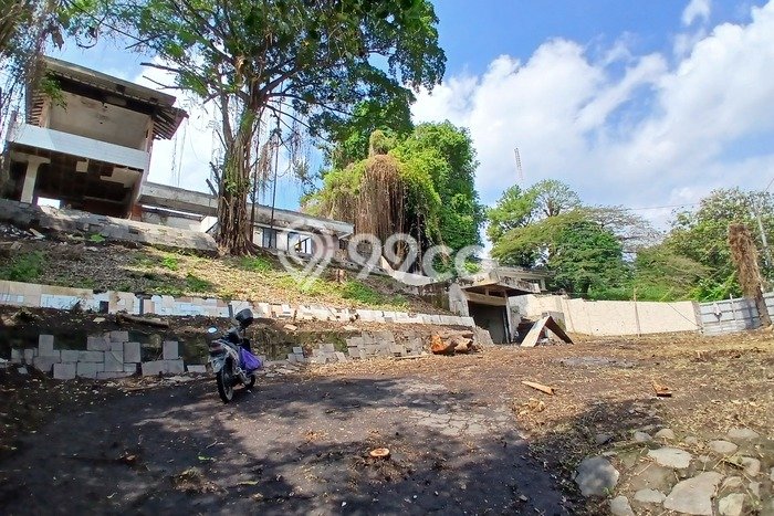 Lahan Strategis di Candisari Semarang Disewakan dengan Luas 1820m2 Lahan Strategis di Candisari Semarang Disewakan dengan Luas 1820m2
