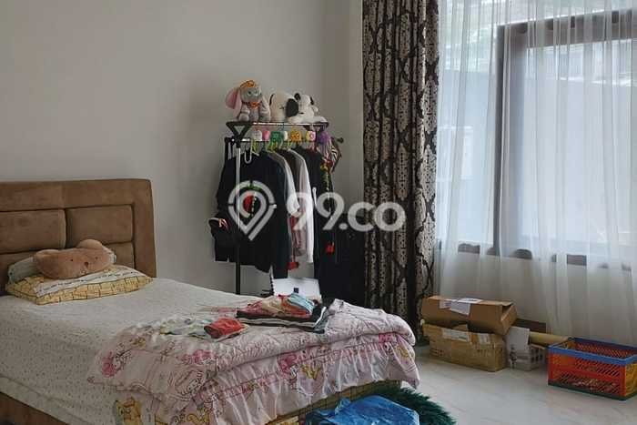 Rumah Elit Modern Tanpa Renovasi di Jomblang Semarang Rumah Elit Modern Tanpa Renovasi di Jomblang Semarang