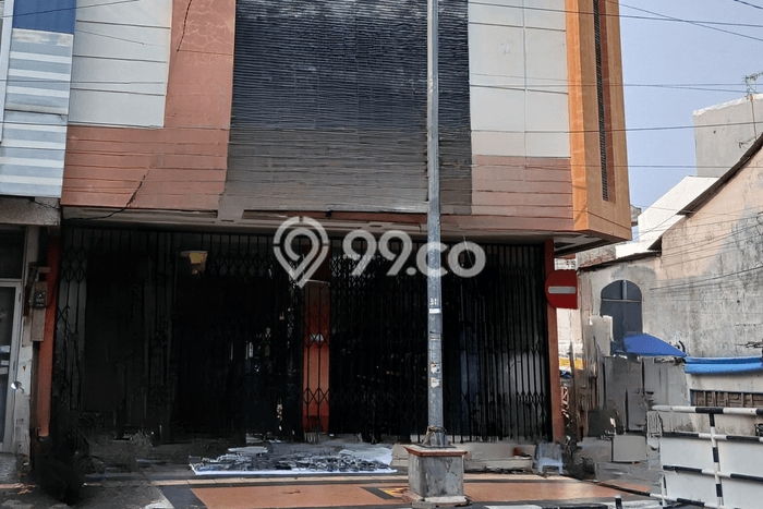 Lokasi Strategis! Dijual Ruko Bisnis di Semarang Tengah, Semarang Kondisi Baik Lokasi Strategis! Dijual Ruko Bisnis di Semarang Tengah, Semarang Kondisi Baik