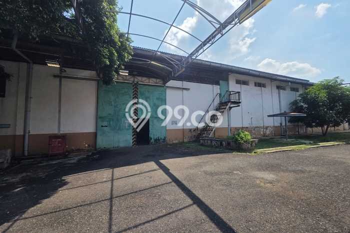 FOR RENT! Gudang di Srondol Cocok untuk Bisnis 1800m2 FOR RENT! Gudang di Srondol Cocok untuk Bisnis 1800m2