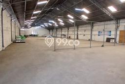 Unit Gudang Disewa Lokasi Sayung, Demak Spesifikasi Luas Bangunan 1300m2 Unit Gudang Disewa Lokasi Sayung, Demak Spesifikasi Luas Bangunan 1300m2