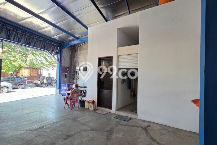 Komersial Disewa di Semarang Tengah, Semarang, LT 350m2 / LB 320m2 Komersial Disewa di Semarang Tengah, Semarang, LT 350m2 / LB 320m2