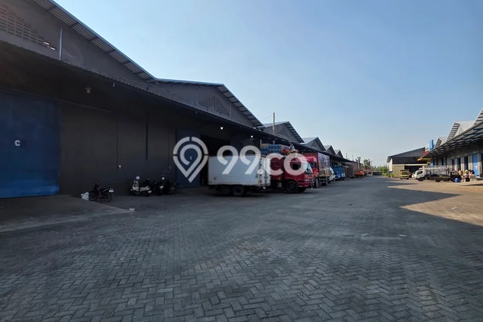 Unit Gudang Tersedia di Banjardowo Spesifikasi LB 1800m2 Unit Gudang Tersedia di Banjardowo Spesifikasi LB 1800m2