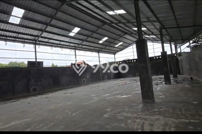Unit Gudang Disewa Lokasi Mijen, Semarang Spesifikasi Luas Bangunan 1000m2 Unit Gudang Disewa Lokasi Mijen, Semarang Spesifikasi Luas Bangunan 1000m2