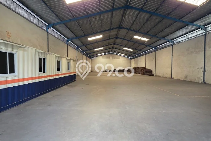 Gudang disewakan lokasi strategis Ngaliyan Semarang 900m2 Gudang disewakan lokasi strategis Ngaliyan Semarang 900m2