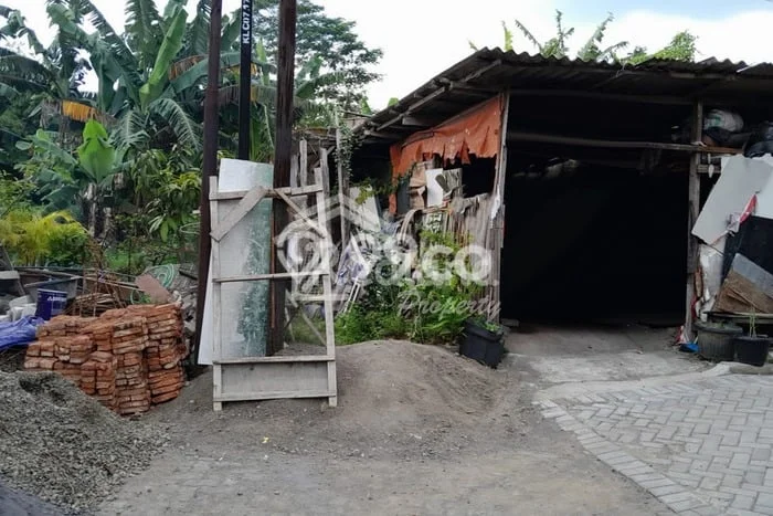 Kavling Tanah untuk Dijual di Tlogosari, Semarang, Luas 180m2 Kavling Tanah untuk Dijual di Tlogosari, Semarang, Luas 180m2