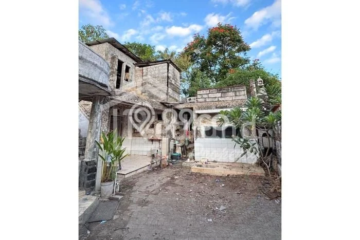 Jual Rumah Strategis Bagus Punya 2 KT di Kuta Badung SHM Jual Rumah Strategis Bagus Punya 2 KT di Kuta Badung SHM
