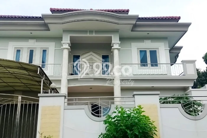Siap Huni Hunian Elit 4 Kamar di Banyumanik Dekat ke Mana Pun Siap Huni Hunian Elit 4 Kamar di Banyumanik Dekat ke Mana Pun