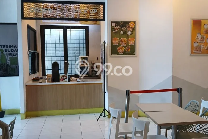 Disewakan Ruko di Ungaran Barat Semarang LT 300m2, LB 500m2 Disewakan Ruko di Ungaran Barat Semarang LT 300m2, LB 500m2