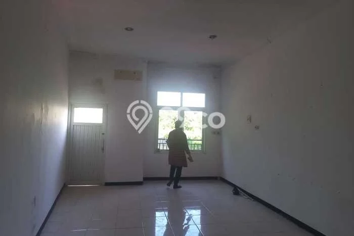 Disewakan Ruko di Semarang Barat Semarang LT 45m2, LB 120m2 Disewakan Ruko di Semarang Barat Semarang LT 45m2, LB 120m2