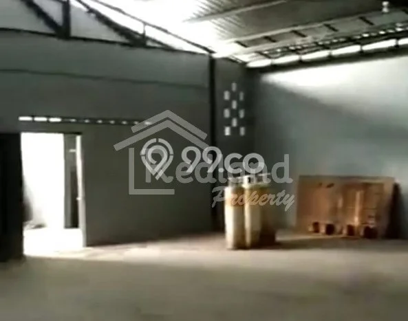 Disewakan Gudang di Kawasan Ramai Krapyak Luas 300m2 Disewakan Gudang di Kawasan Ramai Krapyak Luas 300m2