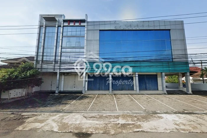 AREA PREMIUM! Ruko di Semarang Selatan, Luas 180m², Lokasi Premium AREA PREMIUM! Ruko di Semarang Selatan, Luas 180m², Lokasi Premium