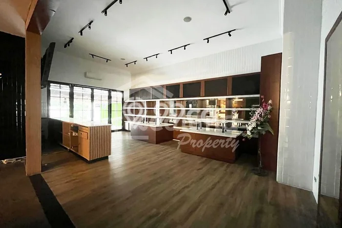 Disewakan Komersial Bisnis di Gajah Mungkur Semarang Harga Sewa Menarik Bisa Nego Disewakan Komersial Bisnis di Gajah Mungkur Semarang Harga Sewa Menarik Bisa Nego