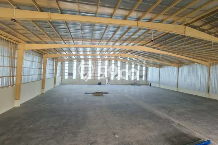 Unit Gudang Disewa Lokasi Lippo Cikarang, Cikarang Spesifikasi Luas Bangunan 3404m2 Unit Gudang Disewa Lokasi Lippo Cikarang, Cikarang Spesifikasi Luas Bangunan 3404m2