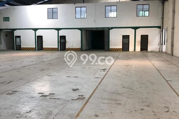 Pabrik paling strategis disewakan di Lippo Cikarang Cikarang Pabrik paling strategis disewakan di Lippo Cikarang Cikarang