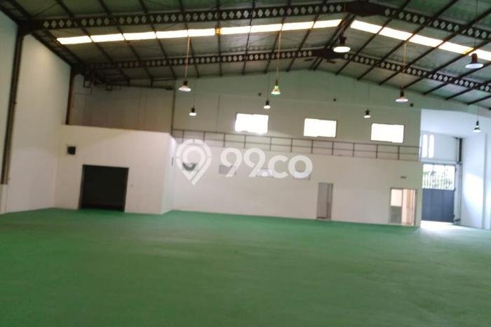 LOKASI STRATEGIS! Gudang di , Luas 1300m2m², Kawasan Komersial LOKASI STRATEGIS! Gudang di , Luas 1300m2m², Kawasan Komersial