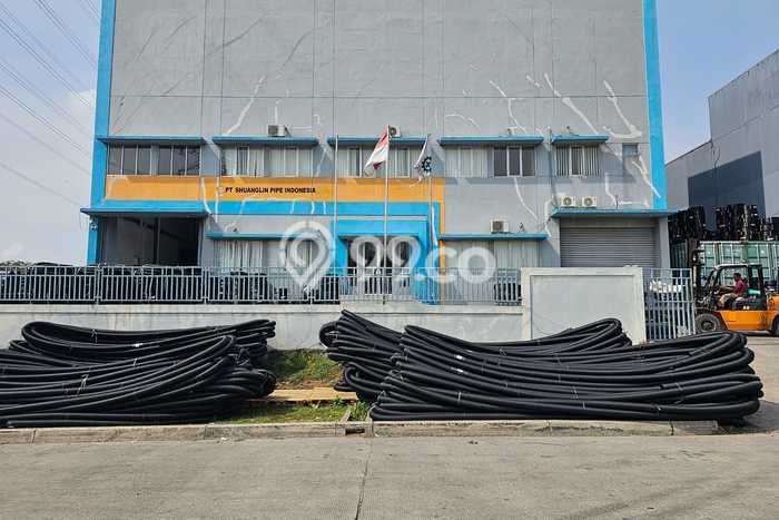 Gudang Komersial Disewakan di Lippo Cikarang Cikarang Luas 1500m2 Gudang Komersial Disewakan di Lippo Cikarang Cikarang Luas 1500m2