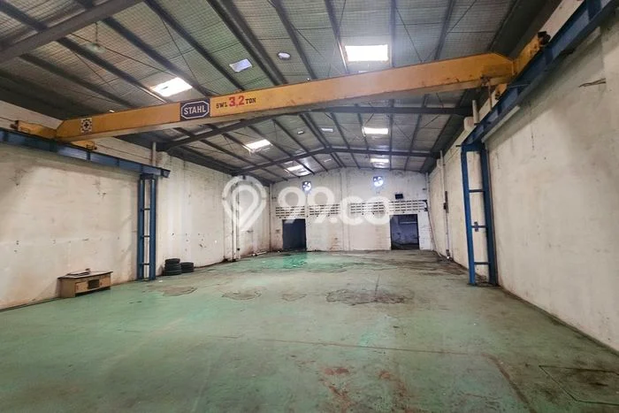 Disewakan Gudang di Kawasan Ramai Cikarang Luas 456m2 Disewakan Gudang di Kawasan Ramai Cikarang Luas 456m2
