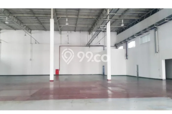 AREA BISNIS! Gudang Kawasan Karawang Barat, Luas 1696m2m², Jalan Utama AREA BISNIS! Gudang Kawasan Karawang Barat, Luas 1696m2m², Jalan Utama