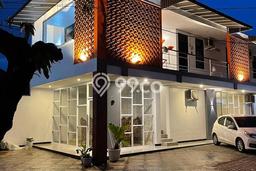 For Sale! Premium House LT 454m2 Desain Modern di Joglo For Sale! Premium House LT 454m2 Desain Modern di Joglo