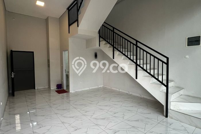 Unit Gudang Tersedia di Pantai Indah Kapuk Spesifikasi LB 576m2 Unit Gudang Tersedia di Pantai Indah Kapuk Spesifikasi LB 576m2