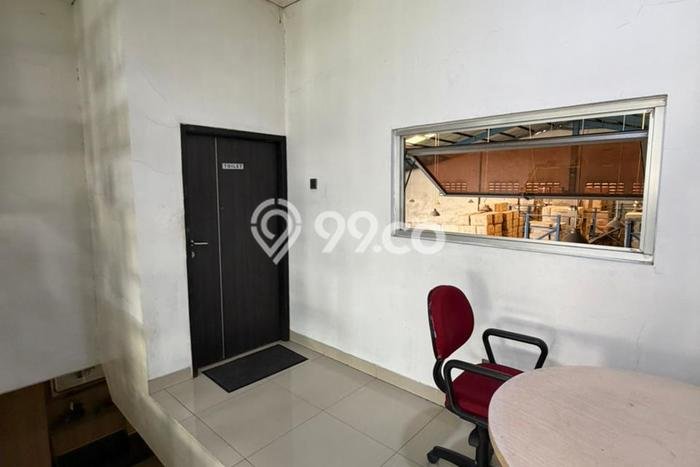 Gudang Dijual di Jakarta Barat LT 1200m2 & LB 400m2 Lokasi Terbaik! Gudang Dijual di Jakarta Barat LT 1200m2 & LB 400m2 Lokasi Terbaik!