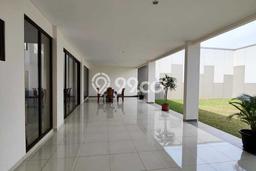 Rumah Luxury Modern Tanpa Renovasi di Soekarno Hatta Bandung Rumah Luxury Modern Tanpa Renovasi di Soekarno Hatta Bandung