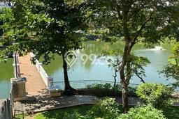 Rumah Elit LB 380m2 Siap Huni Desain Elegan di Pantai Indah Kapuk, Jakarta Utara Rumah Elit LB 380m2 Siap Huni Desain Elegan di Pantai Indah Kapuk, Jakarta Utara