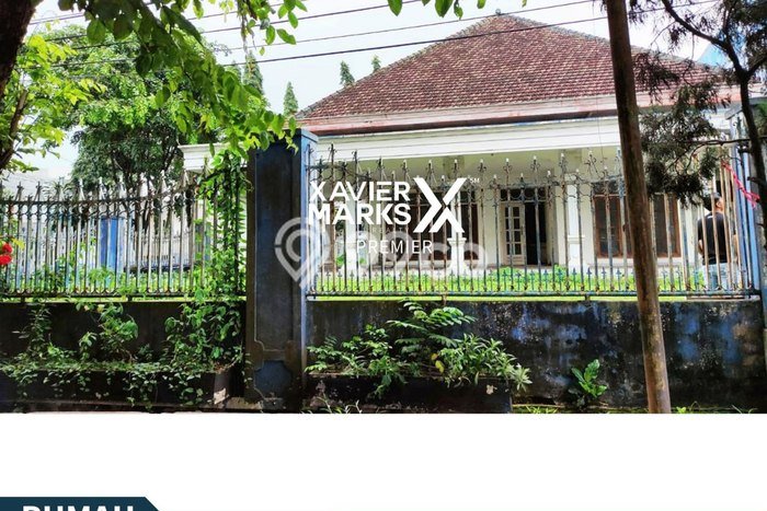 Disewakan Rumah Konsep Modern di Klojen Malang dengan 5 Kamar Disewakan Rumah Konsep Modern di Klojen Malang dengan 5 Kamar