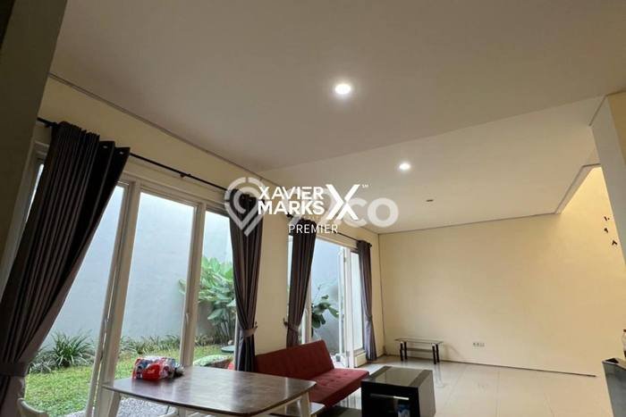 Hunian Elit LB 400m2 Siap Pakai Desain Elegan di Dieng, Malang Hunian Elit LB 400m2 Siap Pakai Desain Elegan di Dieng, Malang