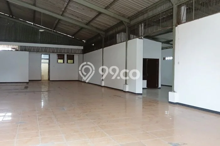 Disewakan Gudang komersial di Pakis luas bangunan 300m2 Disewakan Gudang komersial di Pakis luas bangunan 300m2