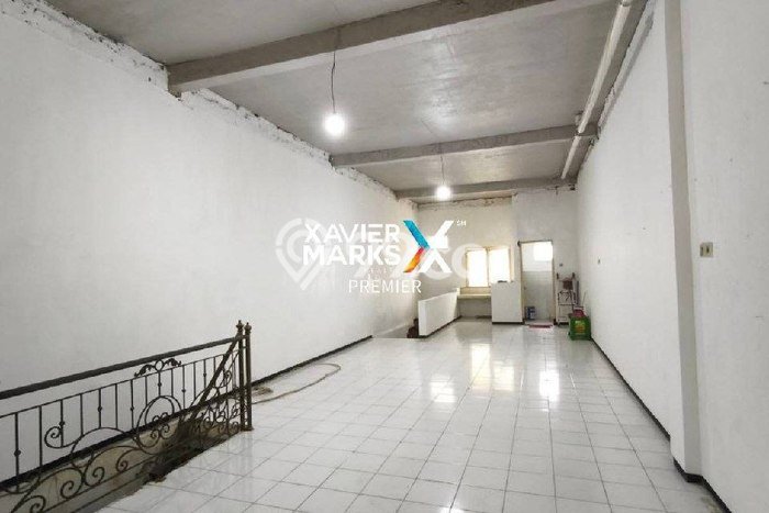Area Ramai! Ruko Dijual di Blimbing untuk Bisnis Luas Bangunan 176m2 Area Ramai! Ruko Dijual di Blimbing untuk Bisnis Luas Bangunan 176m2
