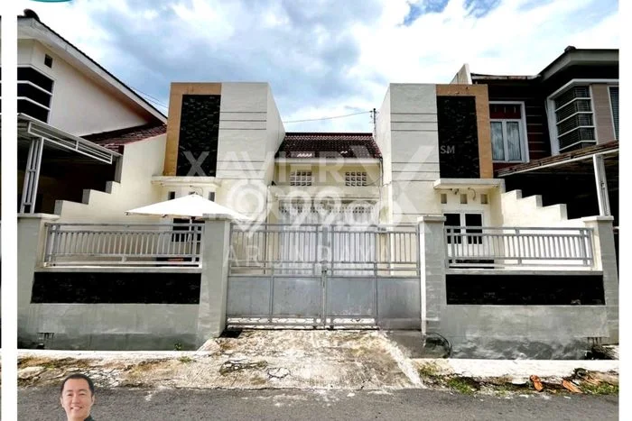 Unit Kost Dijual di Kawasan Sumbersari Jember dengan 8 KT Unit Kost Dijual di Kawasan Sumbersari Jember dengan 8 KT