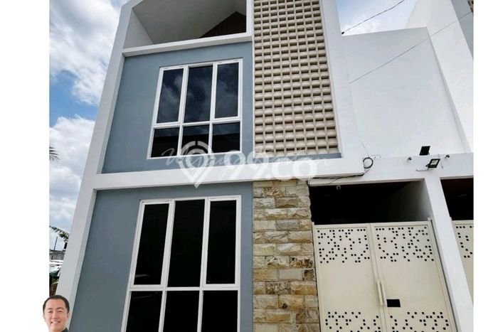 For Sale Rumah 10 Kamar Lokasi Strategis Bagus dan Strategis di Sumbersari For Sale Rumah 10 Kamar Lokasi Strategis Bagus dan Strategis di Sumbersari
