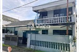 Rumah Modern Minimalis 9 Kamar Siap Huni di Sumbersari Rumah Modern Minimalis 9 Kamar Siap Huni di Sumbersari