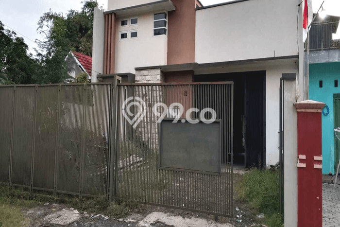 Area Ramai! Ruko Dijual di Patrang untuk Bisnis Luas Bangunan 400m2 Area Ramai! Ruko Dijual di Patrang untuk Bisnis Luas Bangunan 400m2