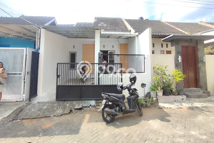 Rumah Sederhana Dijual di Sumbersari 2 Kamar dengan Luas Tanah 72m2 Rumah Sederhana Dijual di Sumbersari 2 Kamar dengan Luas Tanah 72m2