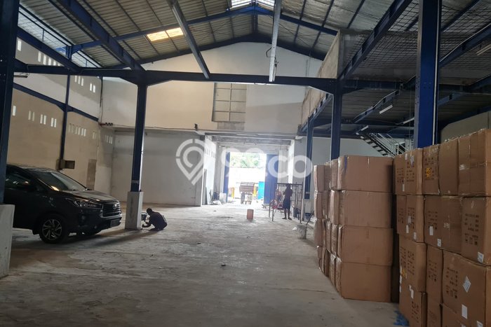 Disewakan Gudang di Cipondoh Tangerang LT 700m2, LB 700m2 Disewakan Gudang di Cipondoh Tangerang LT 700m2, LB 700m2