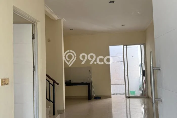 Jarang Ada! Rumah Sewa 3 Kamar Nyaman Siap Huni Green Lake City Jarang Ada! Rumah Sewa 3 Kamar Nyaman Siap Huni Green Lake City