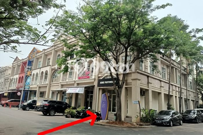 Ruko Dijual di Bekasi LT 80m2 & LB 200m2 Lokasi Terbaik! Ruko Dijual di Bekasi LT 80m2 & LB 200m2 Lokasi Terbaik!