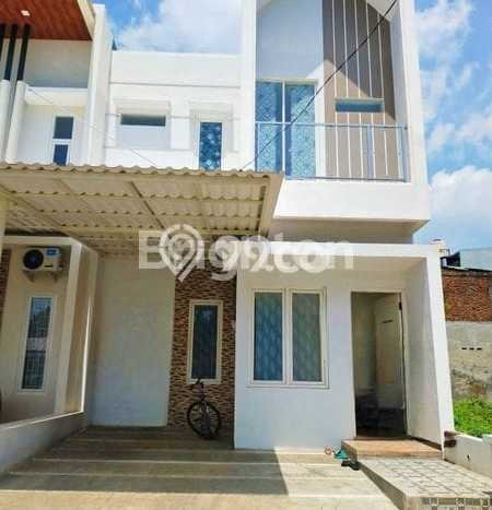 Rumah Kost Dijual Lokasi Lowokwaru, Malang, 6 Kamar Tidur, 7 Kamar Mandi, 100m2 Rumah Kost Dijual Lokasi Lowokwaru, Malang, 6 Kamar Tidur, 7 Kamar Mandi, 100m2