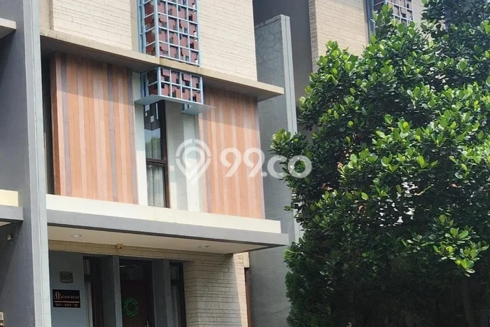 Rumah Kost untuk Dijual di BSD City Punya 6 Kamar Rumah Kost untuk Dijual di BSD City Punya 6 Kamar
