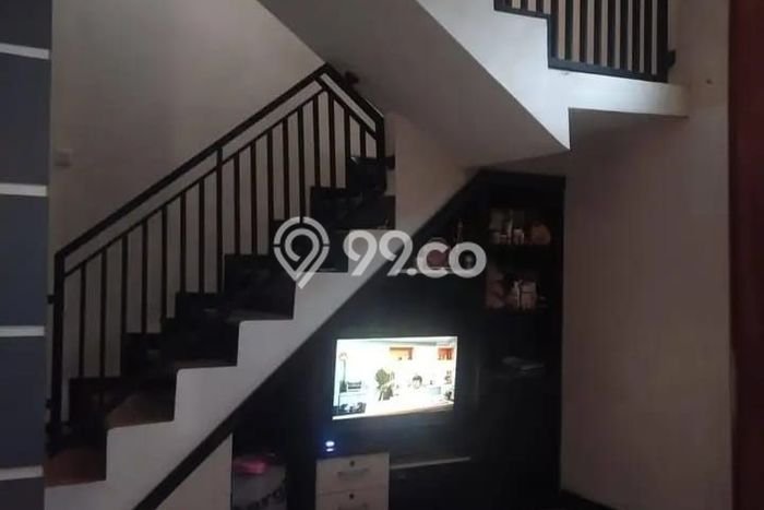 Jual Rumah Strategis Bagus Punya 8 KT di Kotabaru Karawang SHM Jual Rumah Strategis Bagus Punya 8 KT di Kotabaru Karawang SHM
